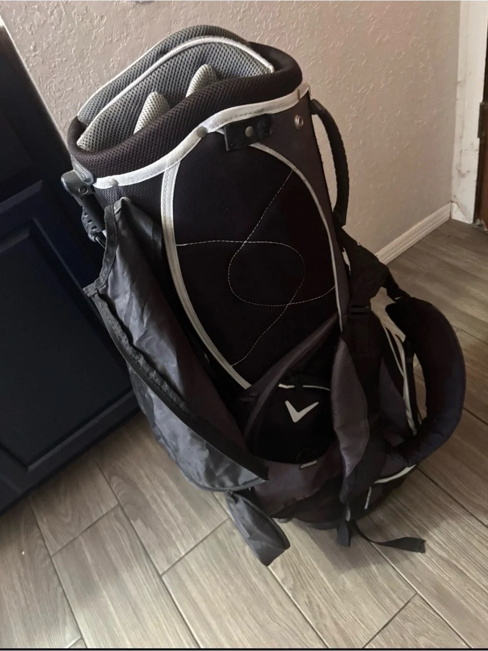 Callaway Gray, Black and White Golf Stand Bag